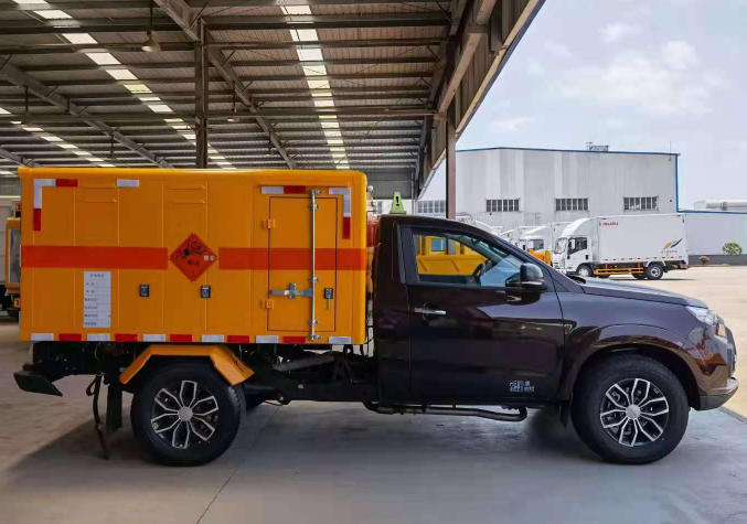 东源爆破器材运输车的作用是什么